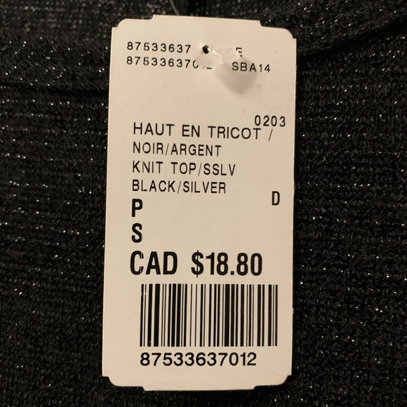 Forever 21 Short Sleeve Top in Black - Size Small - Picture 4 of 5